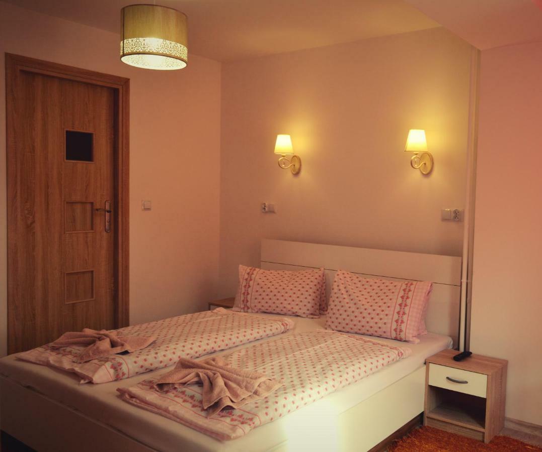 Dom Pri Potoku Apartment Zuberec Bagian luar foto
